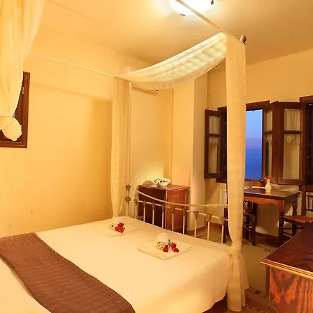 Πανσιόν στίλβη Τσαγκαράδα