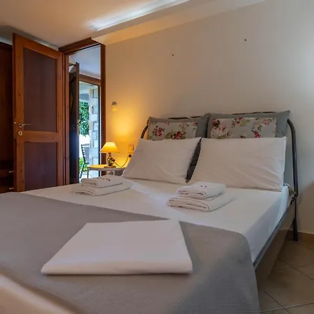 στίλβη Πανσιόν Τσαγκαράδα